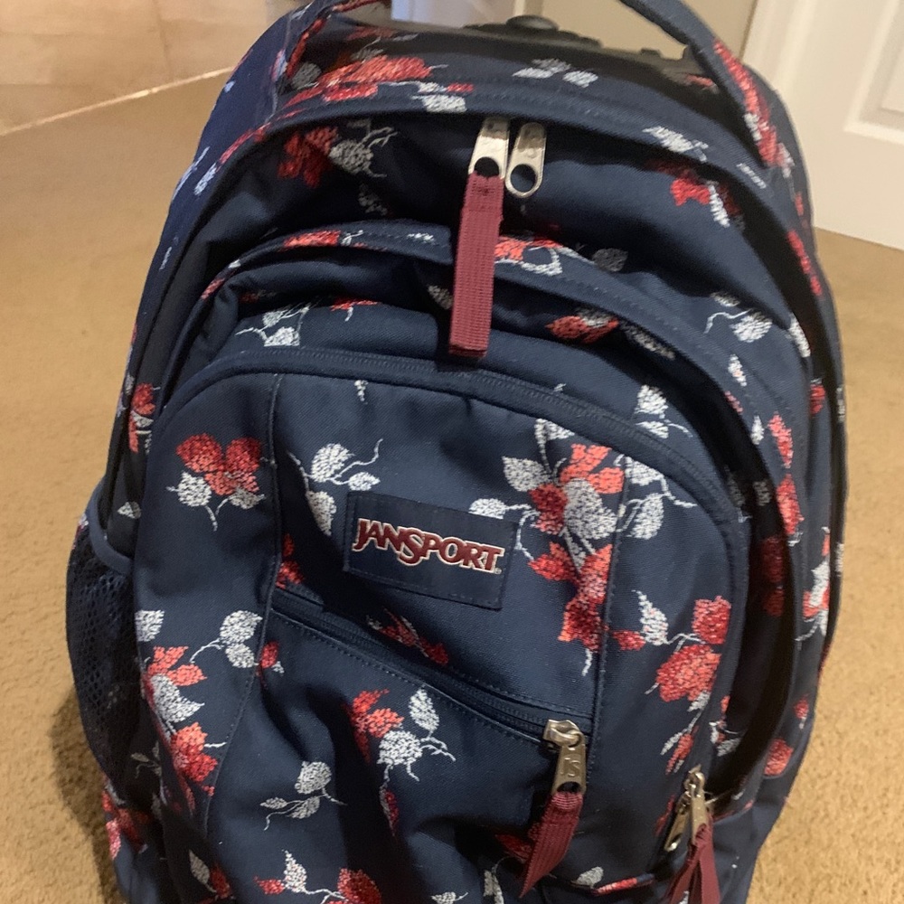 jansport backpack with wheels